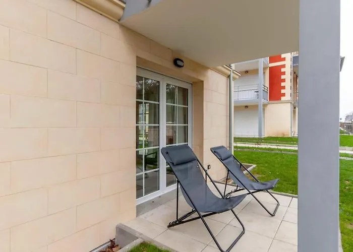 Appartement Cosy Rez De Jardin